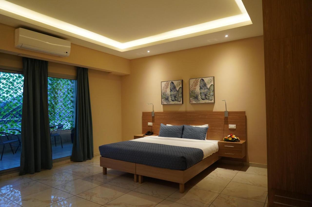 Hotel Astral Abidjan Exterior photo