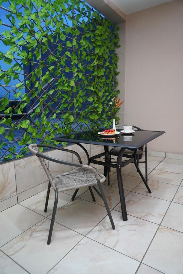 Hotel Astral Abidjan Exterior photo